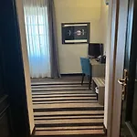 Jet 4*