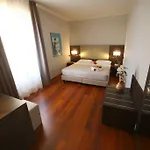 Jet 4*