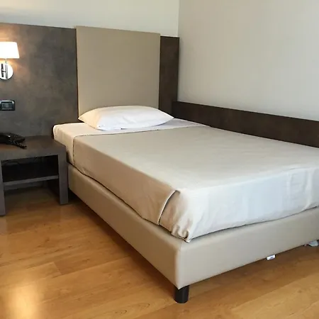 Hotell Jet 4*