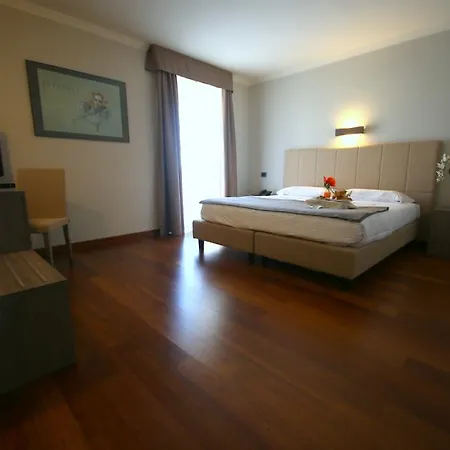 Hotel Jet