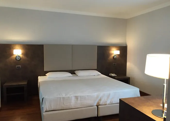 Jet 4* Caselle Torinese
