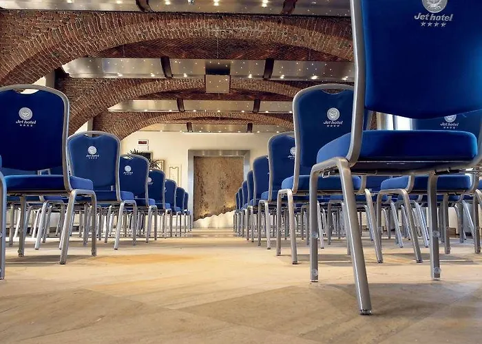 Jet Hotell